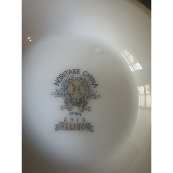 Noritake Allison 5313 teapot with lid Porcelain - Picture 7 of 9